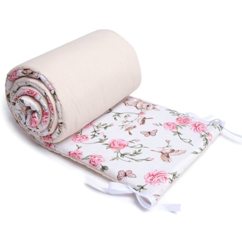 Mantinel Maceshka Basic s potlačou - Zajko s ružami. Mantinel Maceshka Basic s potlačou - Zajko s ružami.